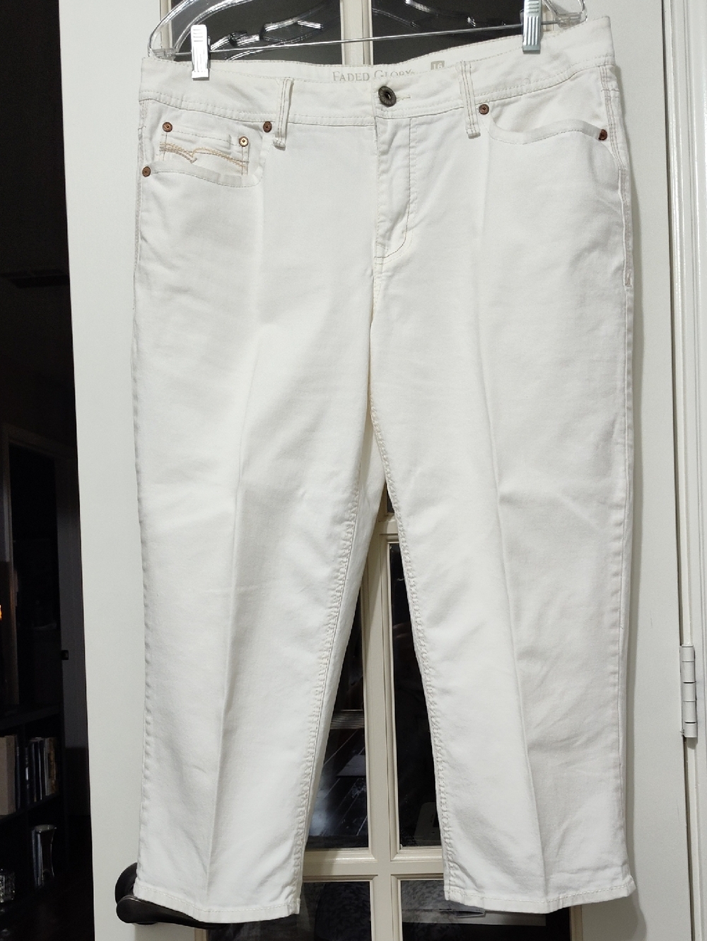 Faded Glory Cream Crop Straight Jeans